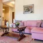 Apartahotel Lions Nine 4*