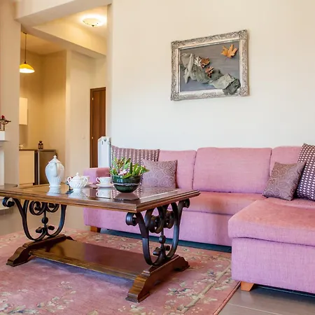 Lejlighedshotel Lions Nine 4*