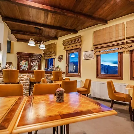Aparthotel Lions Nine Mouresi