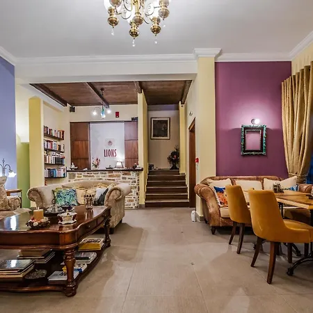 Lions Nine Apartmanhotel