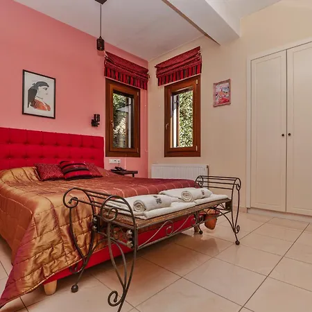 九号雄狮酒店 4*