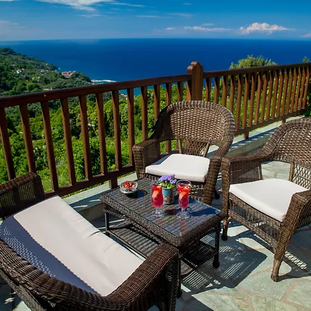 九号雄狮酒店 Mourésion