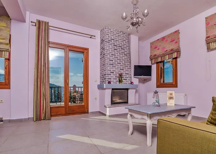 Lions Nine Aparthotel Mouresi